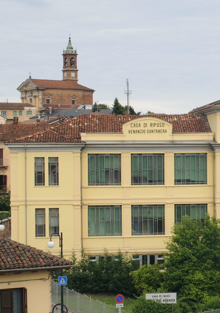 Il Comune ammette: la casa di riposo Santanera è in crisi